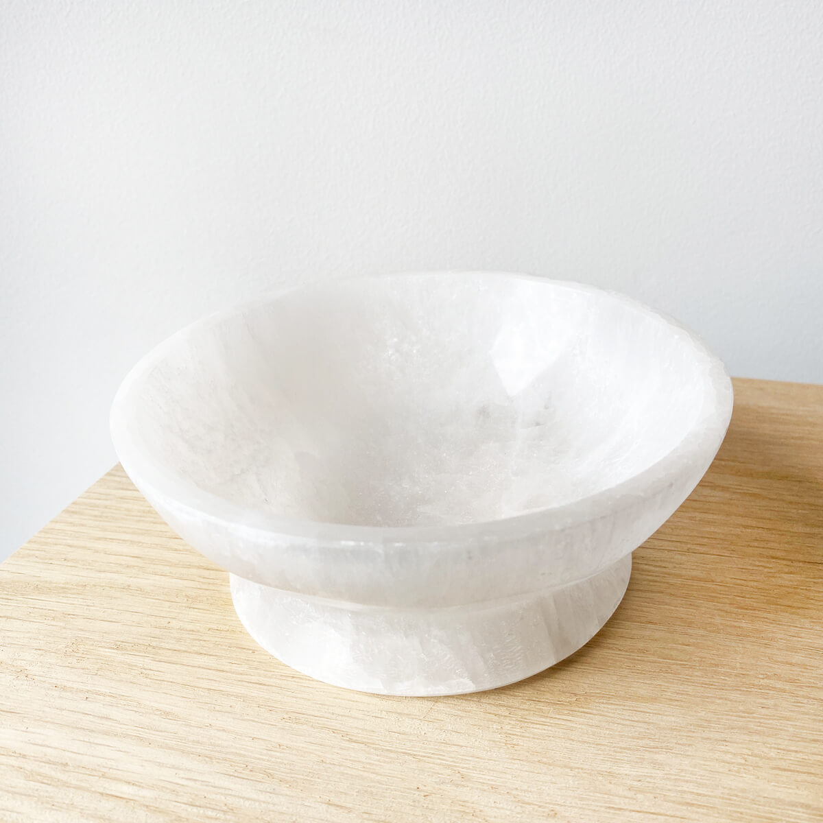 bol de selenita blanca redondo