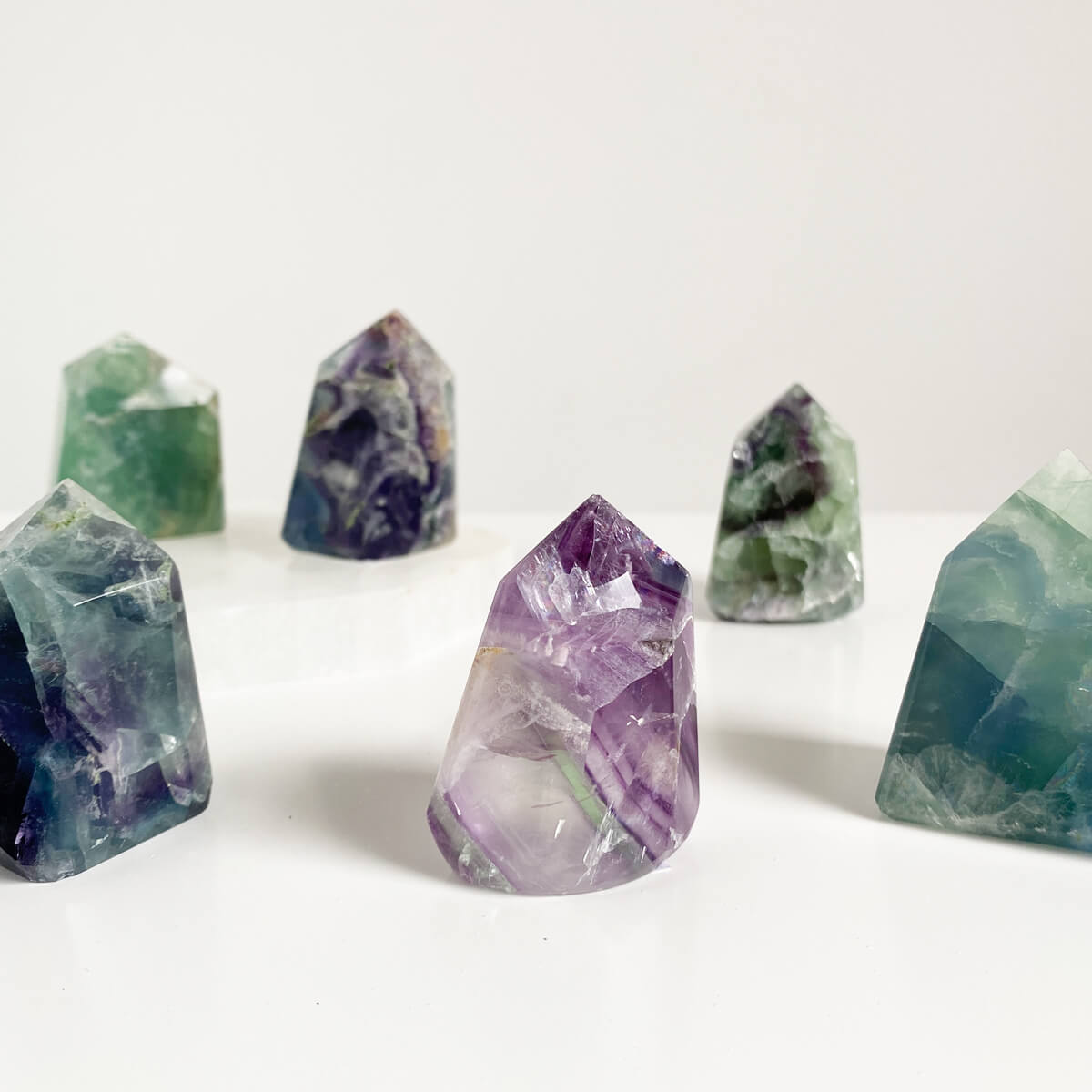 punta de fluorita pequeña irregular