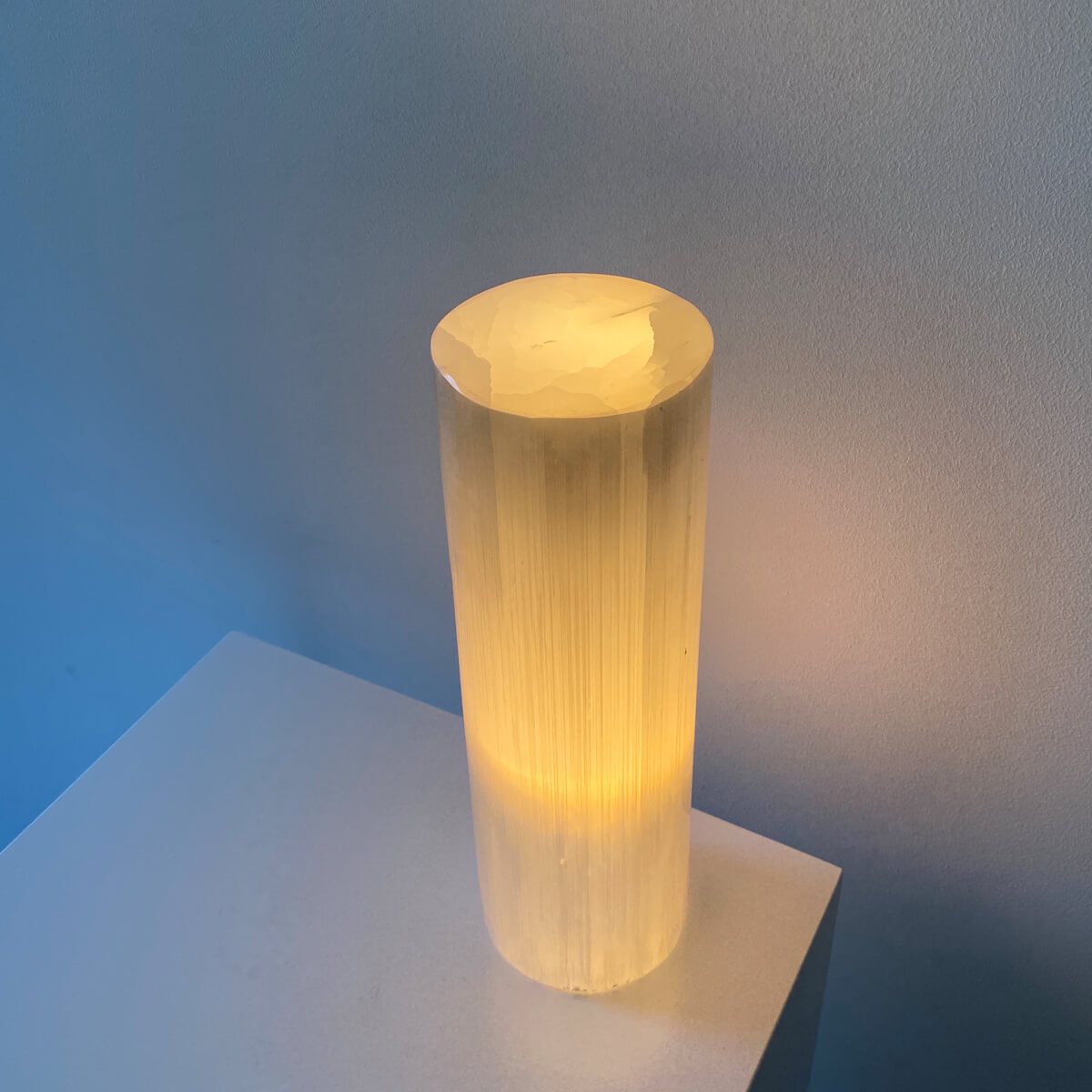 lámpara de selenita redonda grande