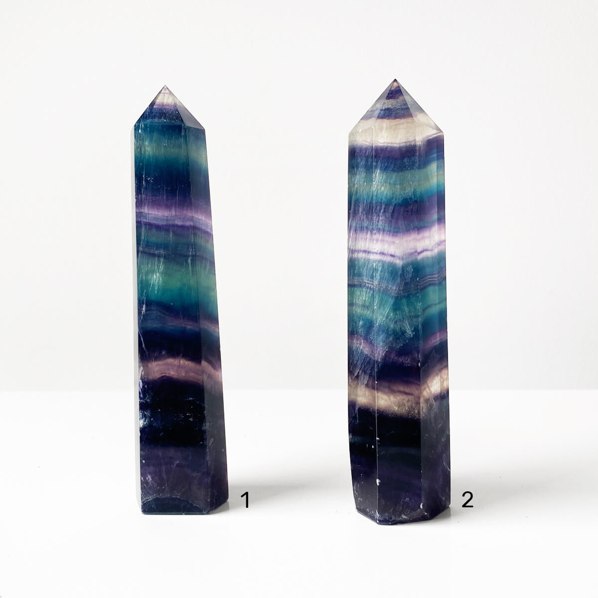 punta de fluorita multicolor