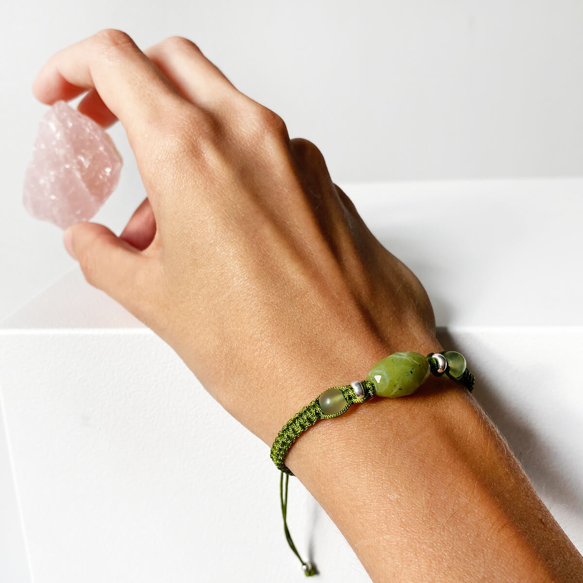 pulsera de macramé jade verde