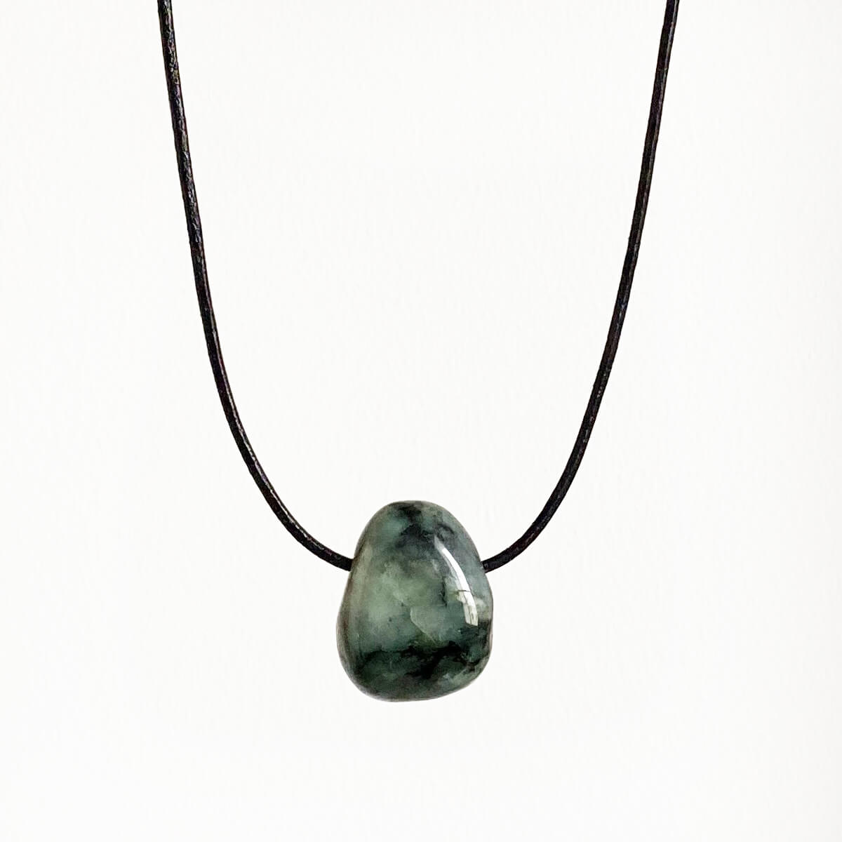 colgante de esmeralda