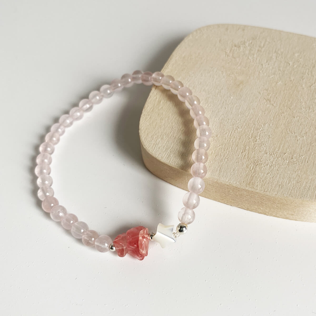pulsera elástica de cuarzo rosa