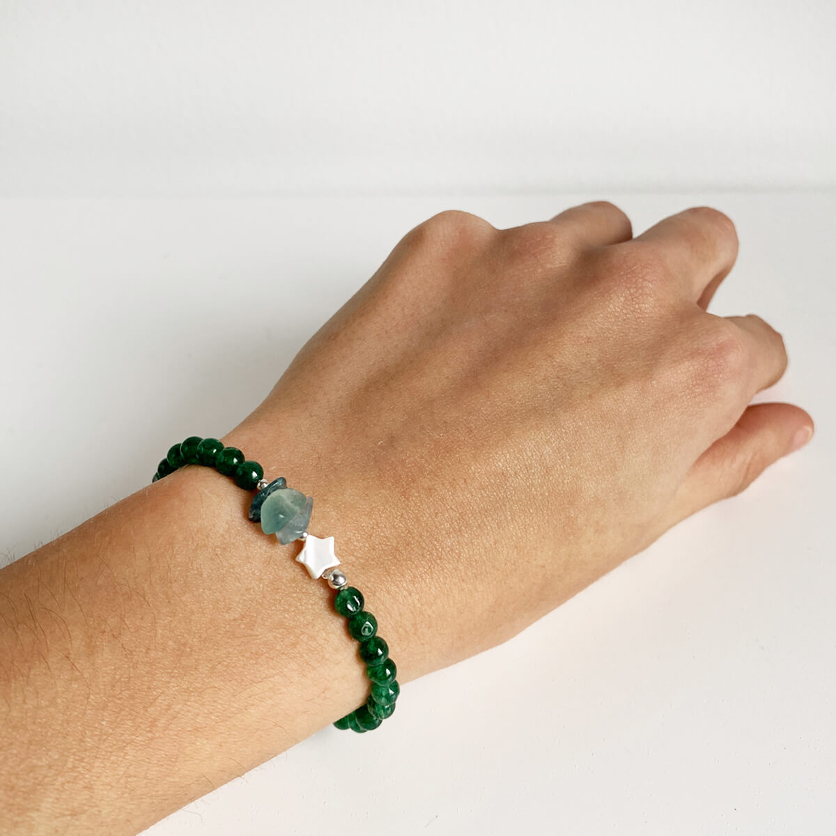 pulsera elástica de fucsita 2