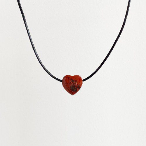 colgante de jaspe rojo corazón