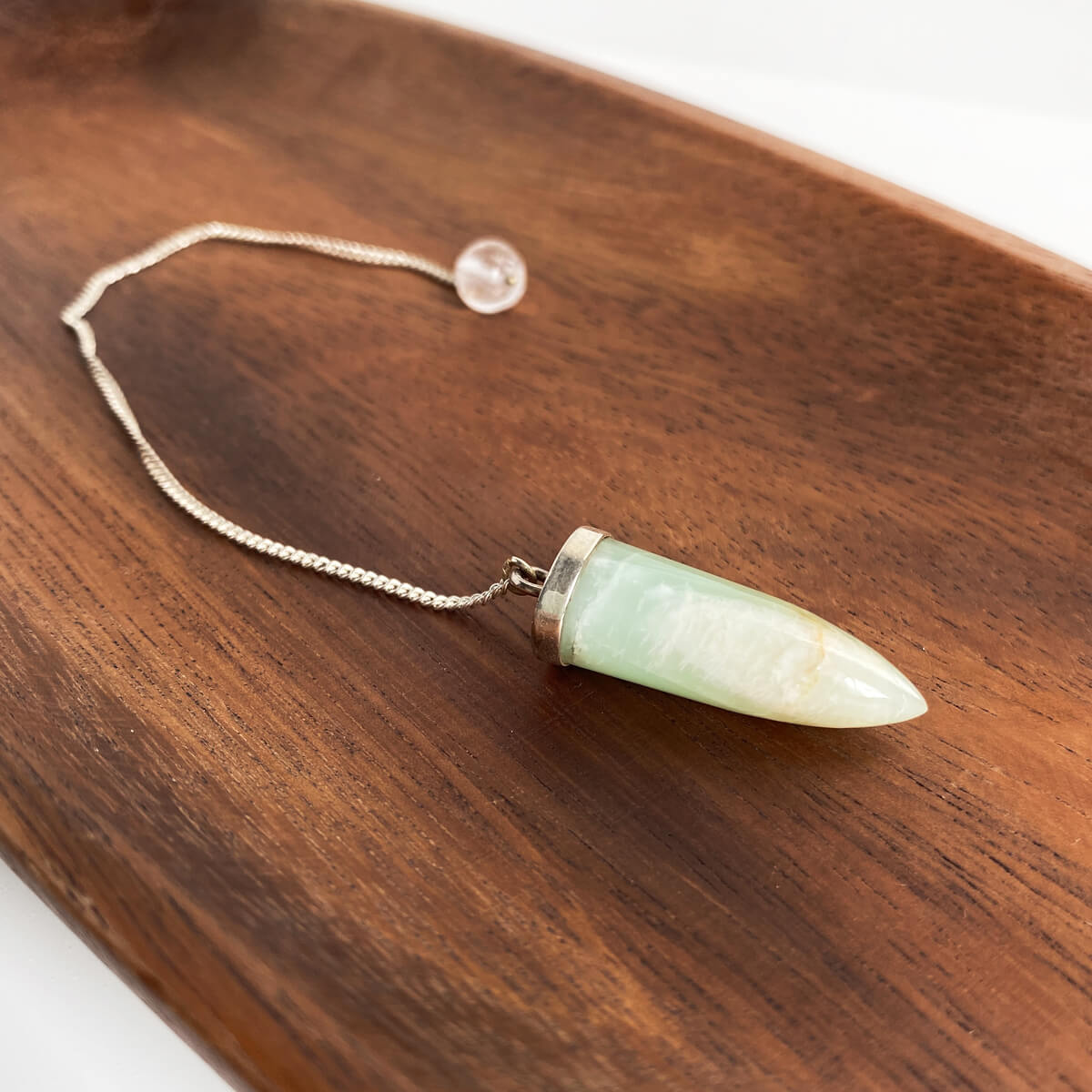 péndulo de piedra luna verde cadena