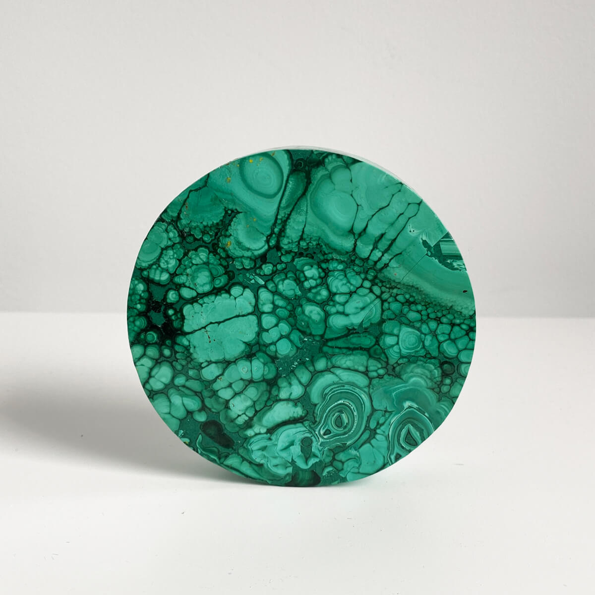 pieza de malaquita redonda