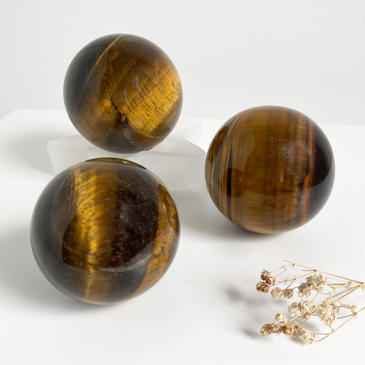 Esfera de ojo de tigre