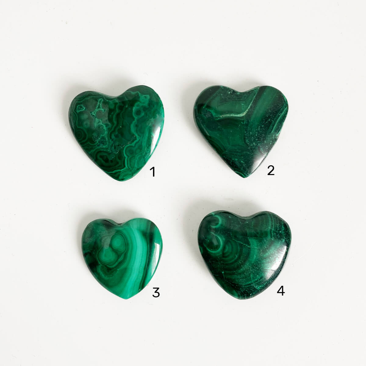 corazones de malaquita pequeños