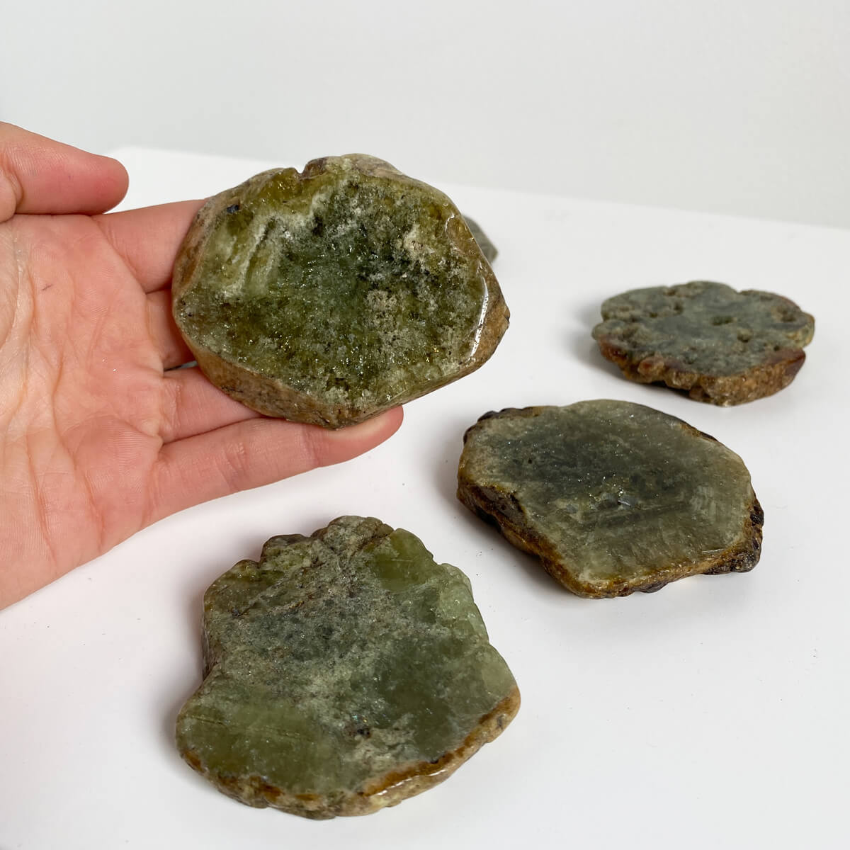 placa de granate verde