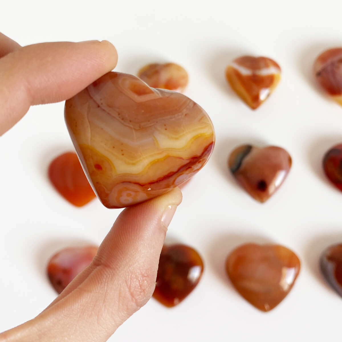 ágata cornalina en forma de corazón
