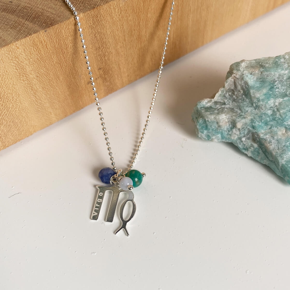 colgante signo zodíaco virgo