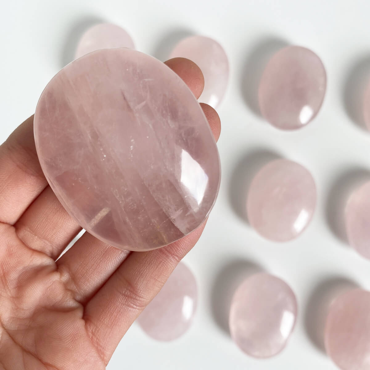 rodado plano de cuarzo rosa