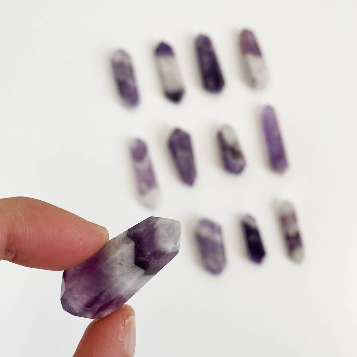 punta de amatista biterminada