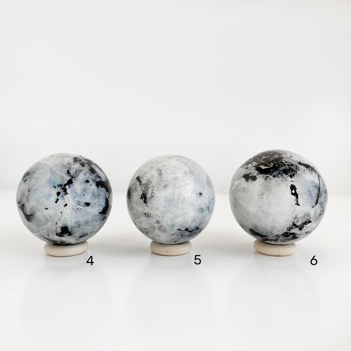 esfera-de-piedra-luna-2