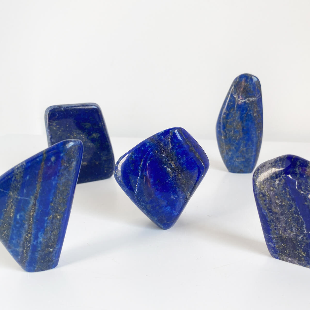 monolito de lapislázuli pequeño