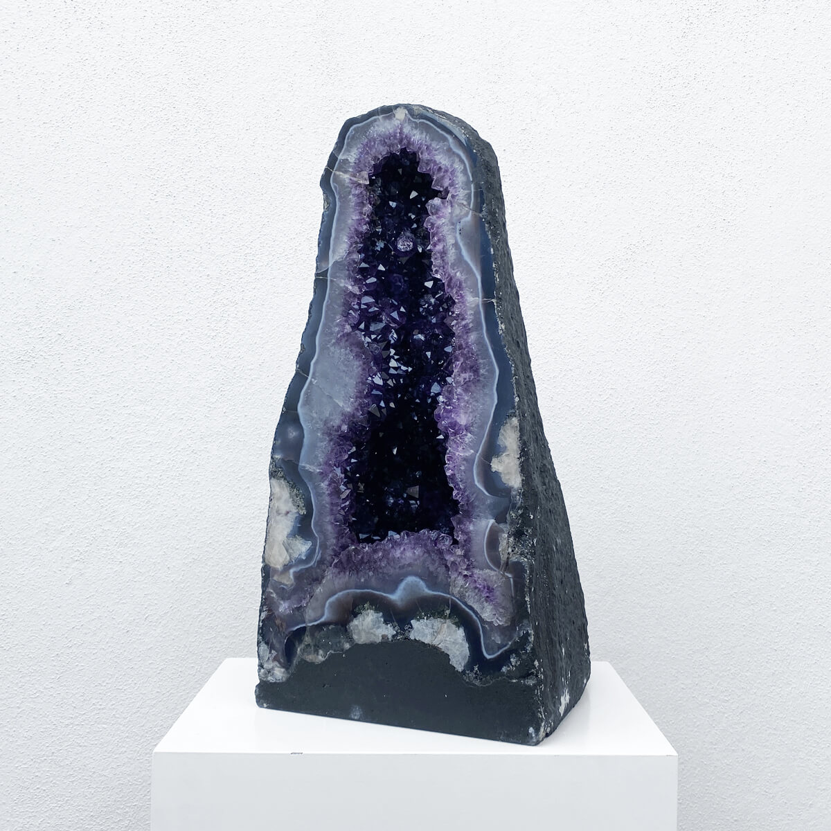 geoda de amatista alargada 4