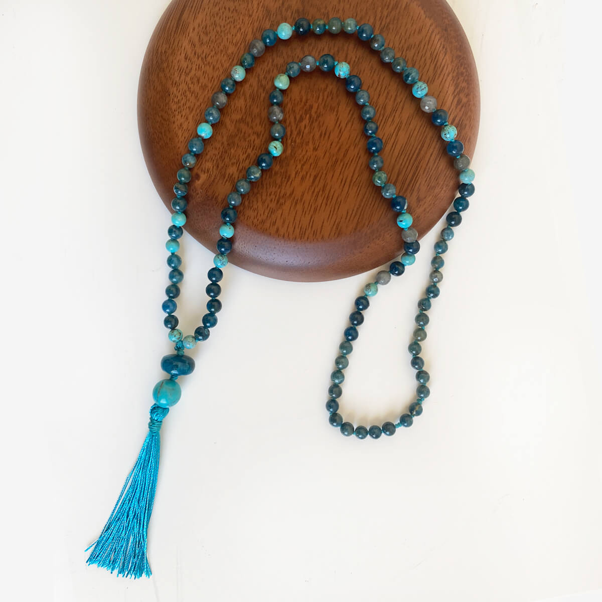 japa mala de apatito