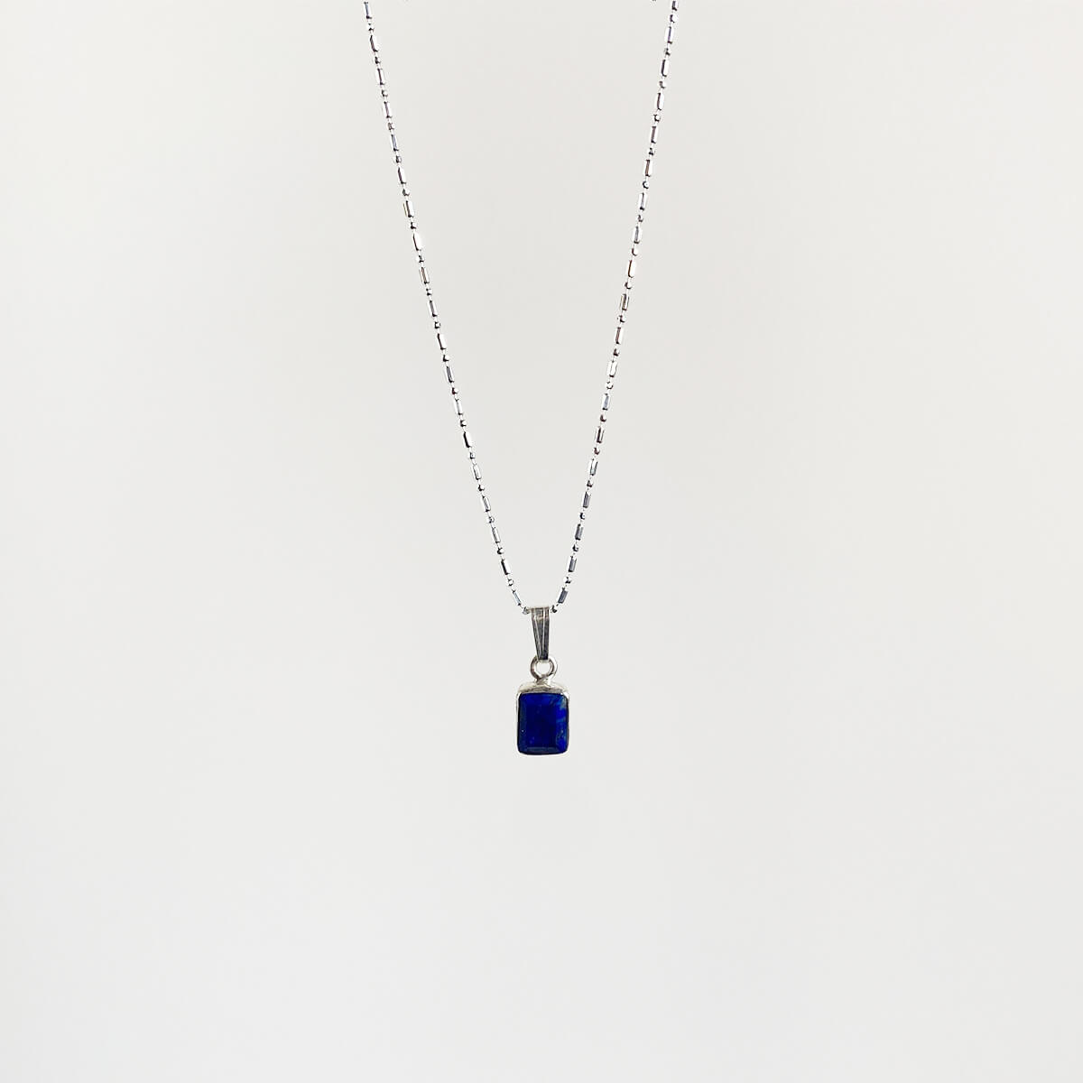 colgante de lapislázuli rectangular