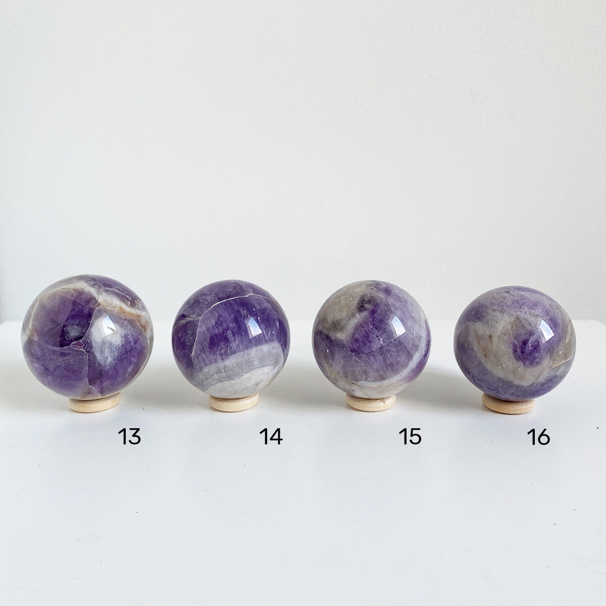 esfera de amatista chevron-4