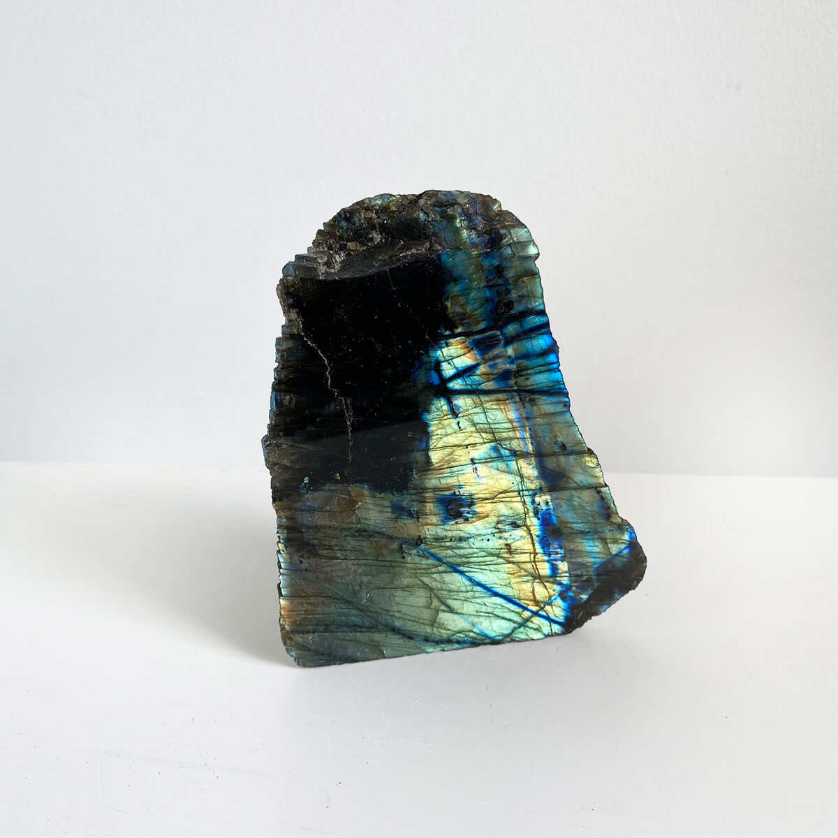 labradorita-semipulida-grande-1.1 (1)