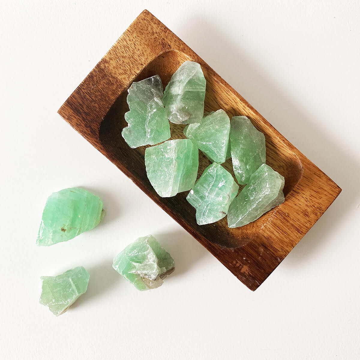 calcita verde en bruto