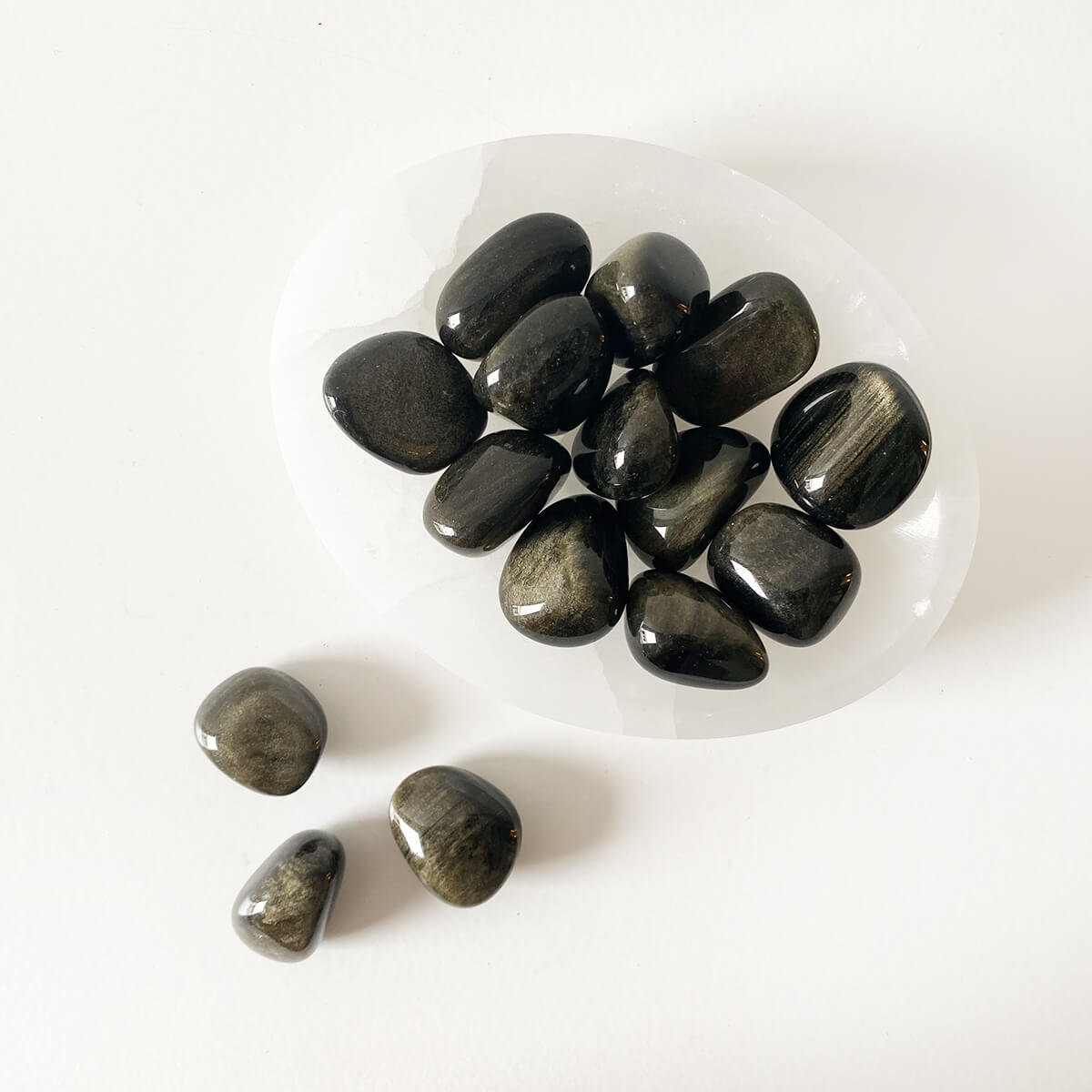 rodado de obsidiana dorada pequeño