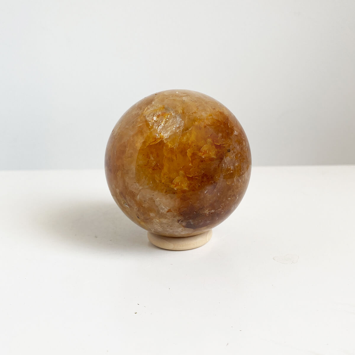 esfera de cuarzo sanador dorado 4.1