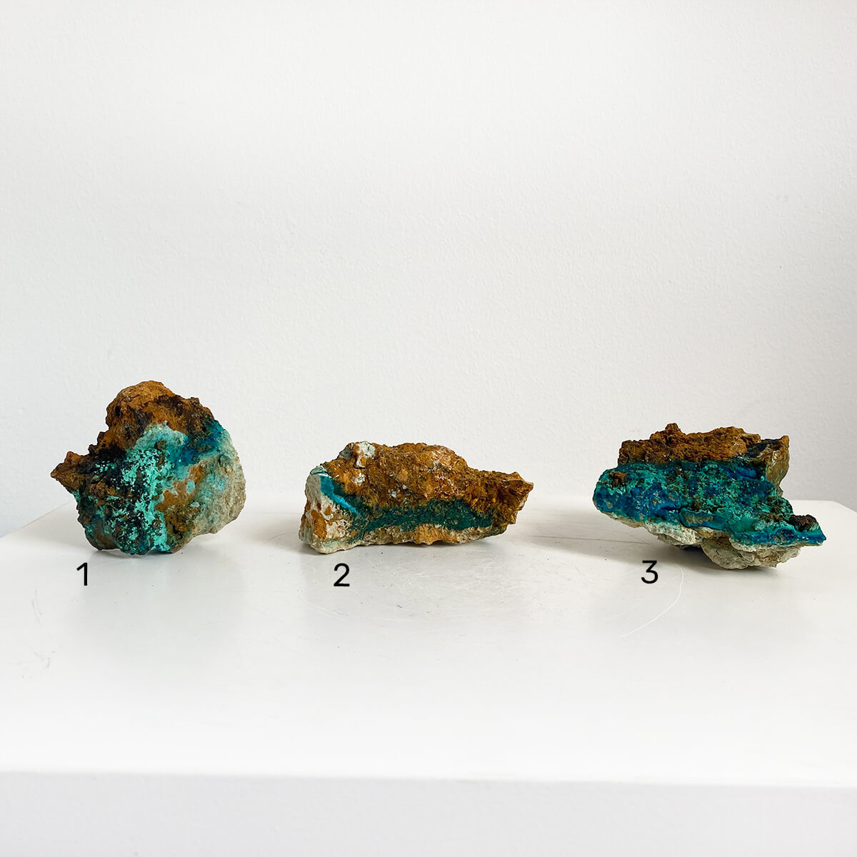 crisocola-bruto-mediano-1