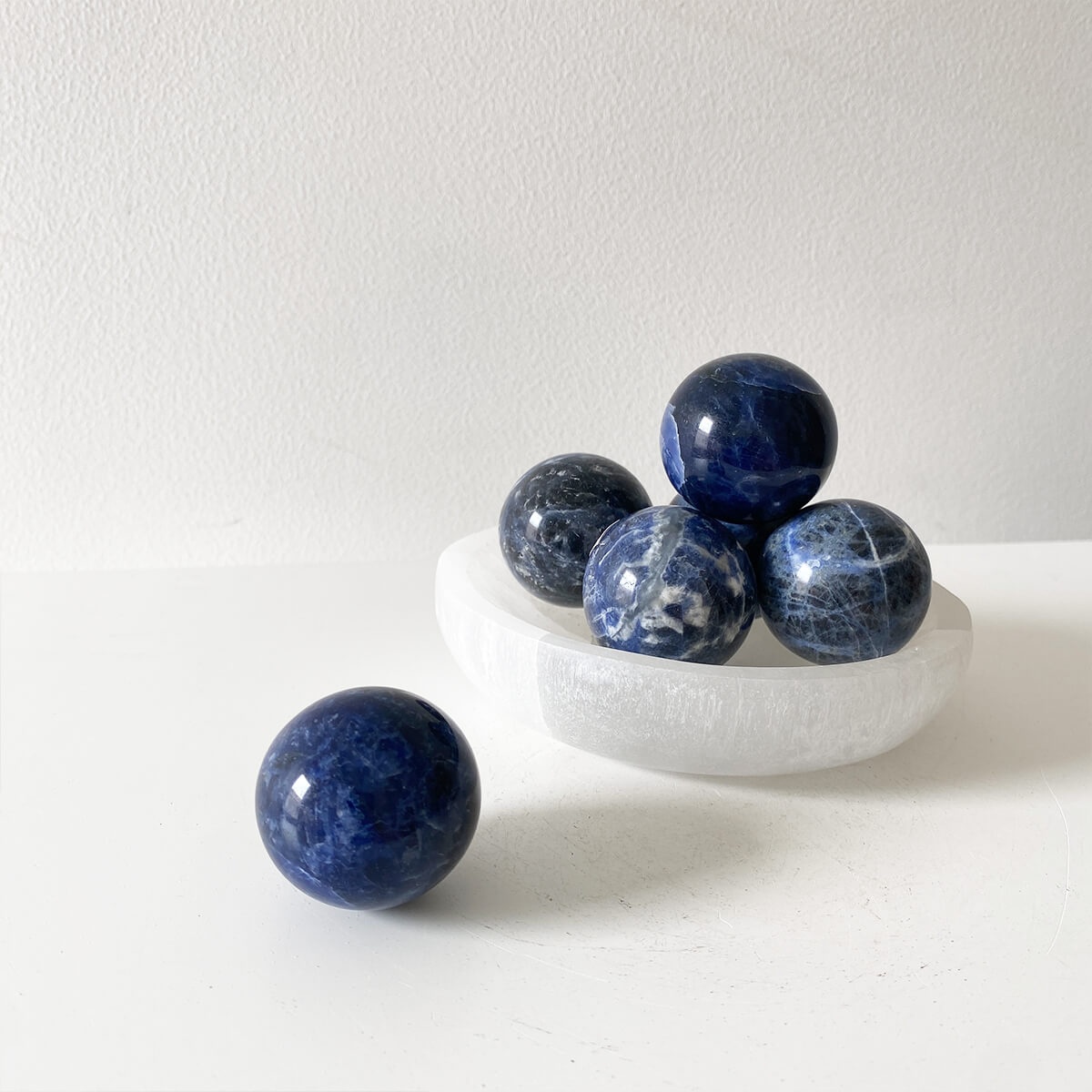 Esfera de sodalita pequeña