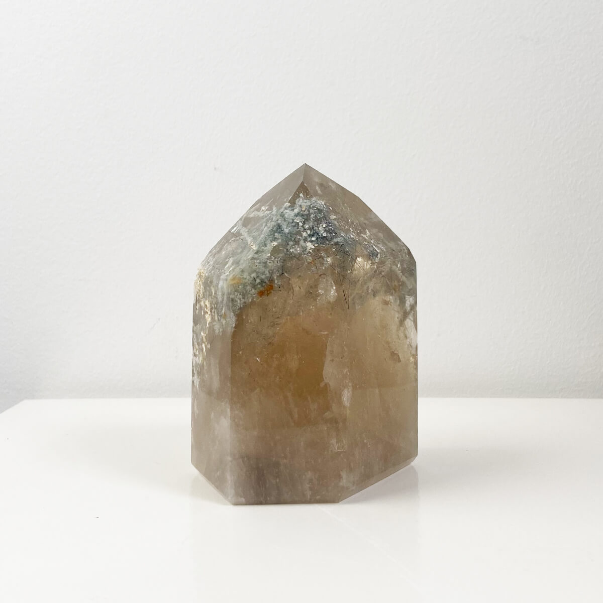 punta-citrino-pulida-grande-2.2