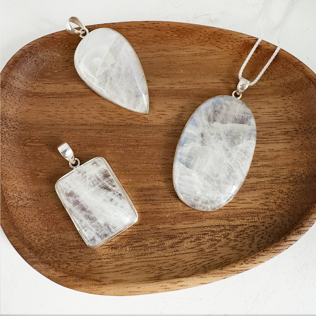 Colgante piedra luna arcoíris grande