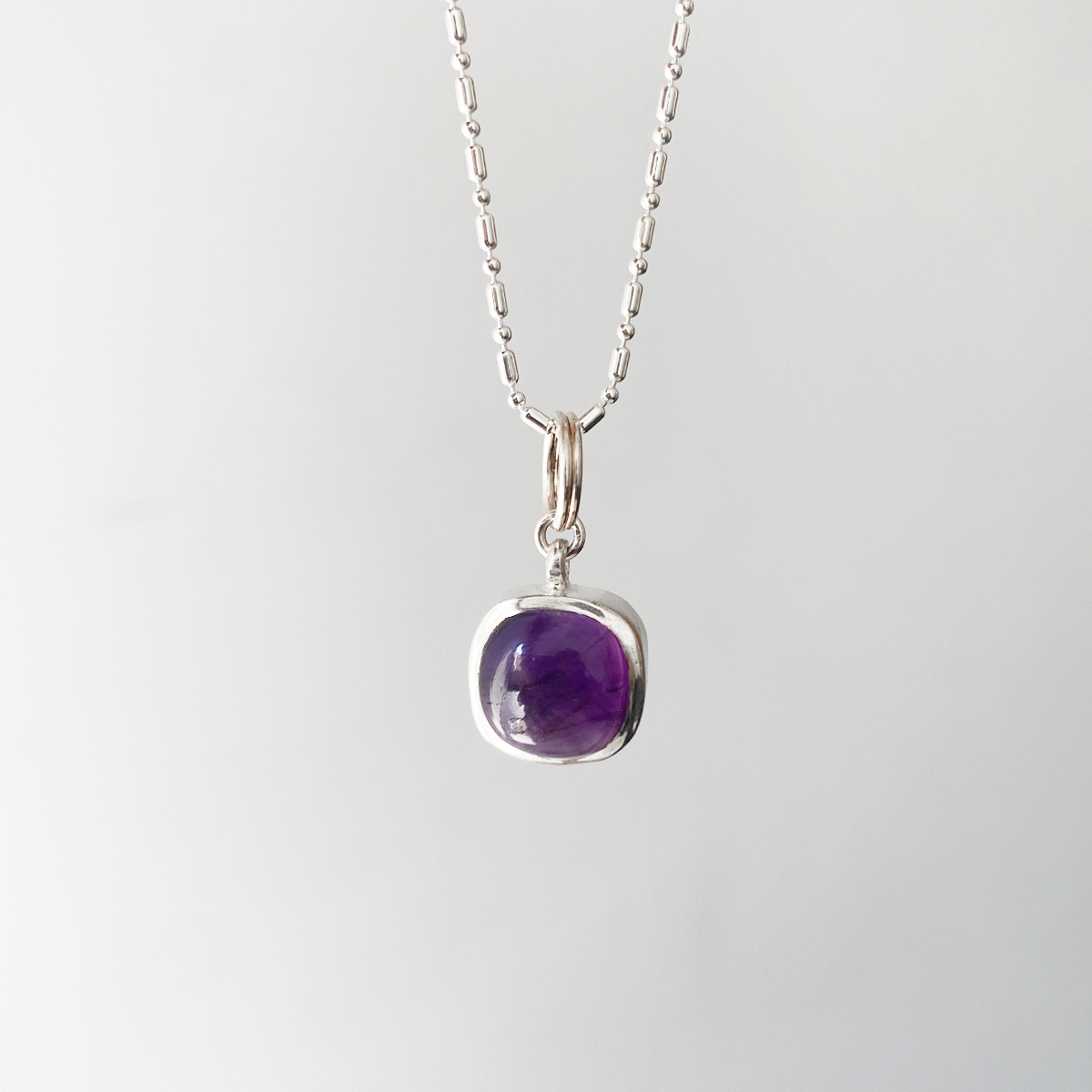 colgante-amatista-cuadrado-plata