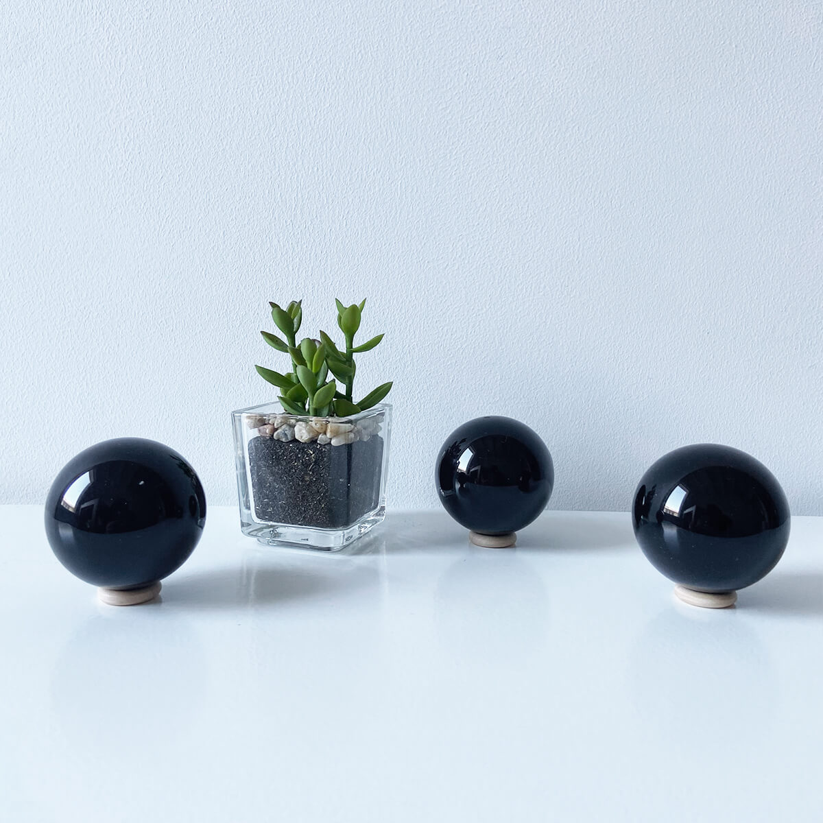 esfera de obsidiana negra